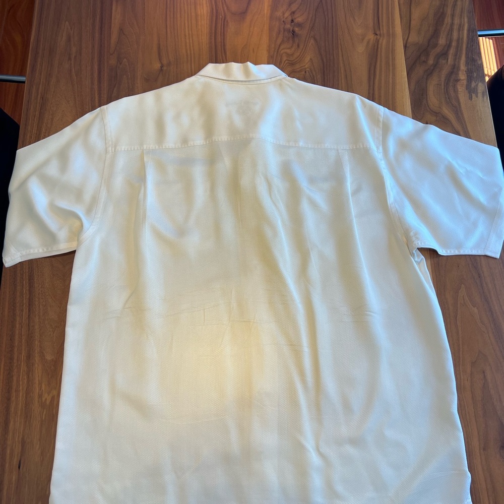 Tommy Bahama Silk Blend Shirt - Picture 2 of 4